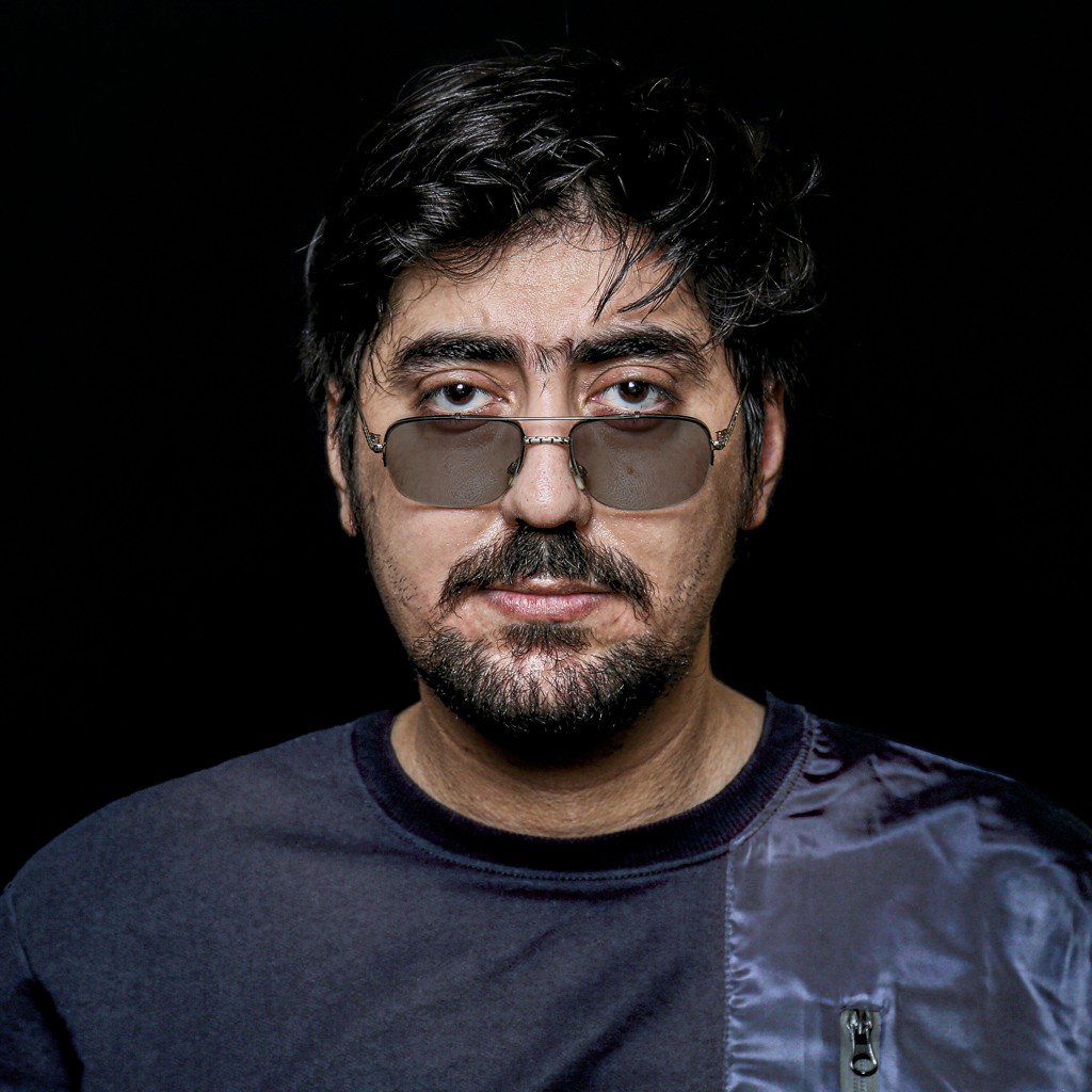 آرش صمدزاده